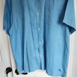 NWT Tommy Bahama Light Blue Casual Button Down Shirt